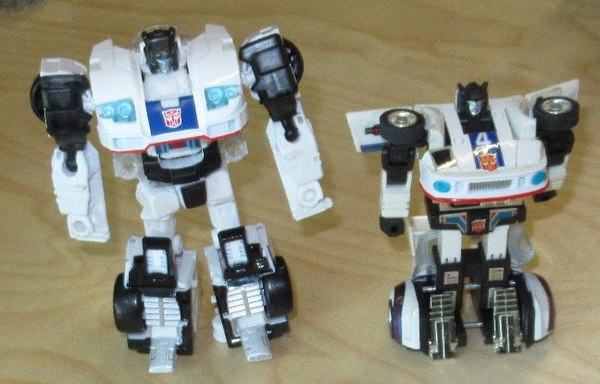 Power Of The Primes   Wave 1 Shown Off At Australia Fan Event With Comparisons To G1 Figures  (9 of 25)